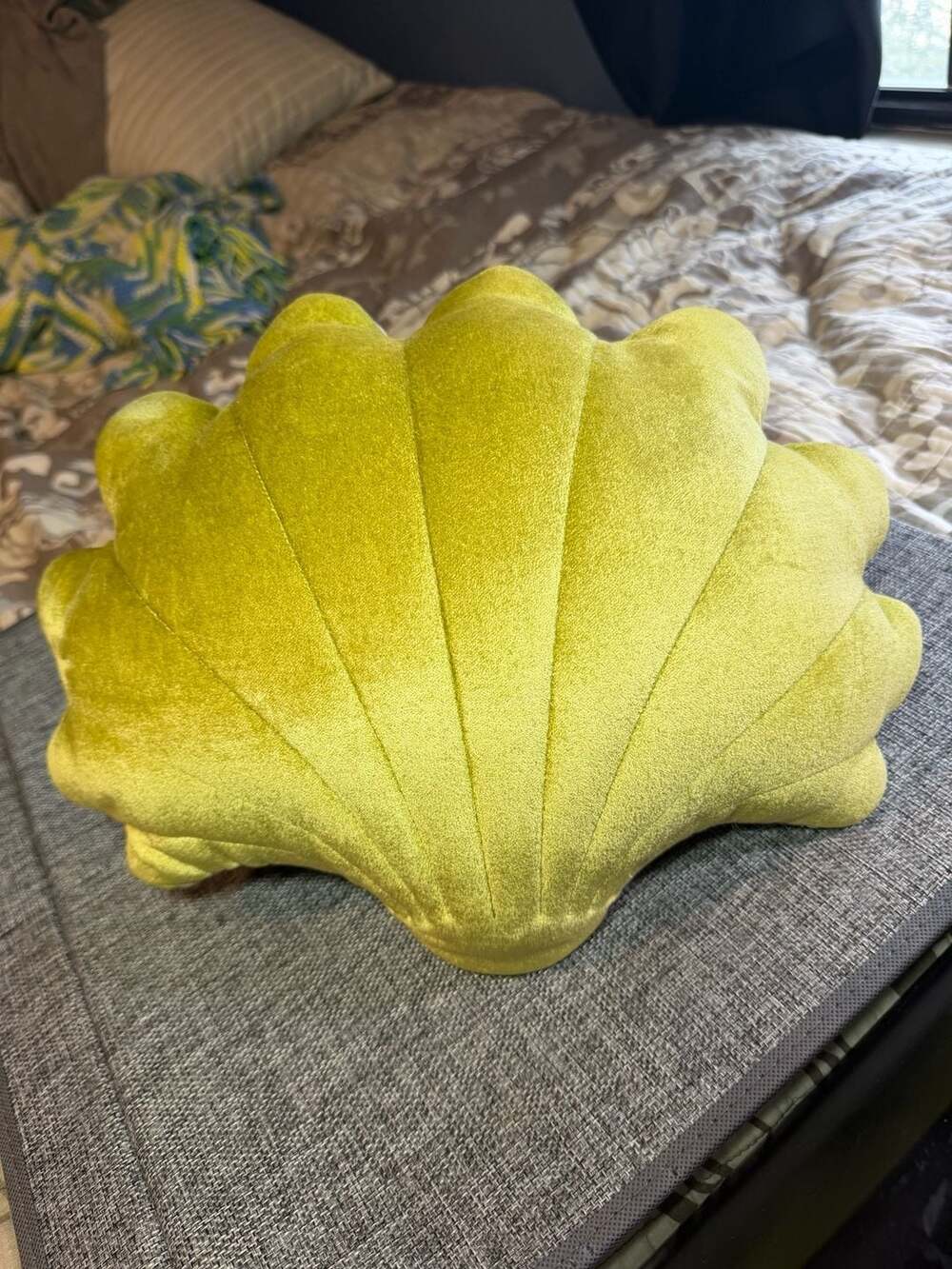 Magaschoni Home Velvet Shell Accent Pillow Green